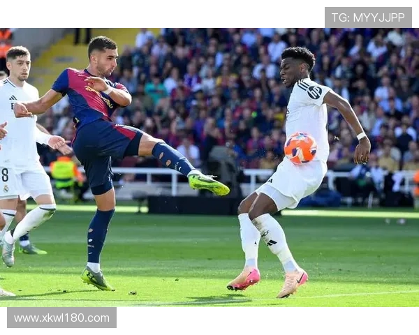 雷速评审团解析澳超日职联争议判罚裁判判决是否公正